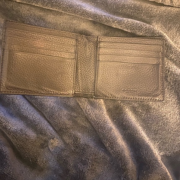 Coach wallet - Picture 4 of 4